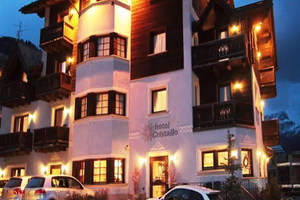 Hotel Cristallo Livigno Exterior foto