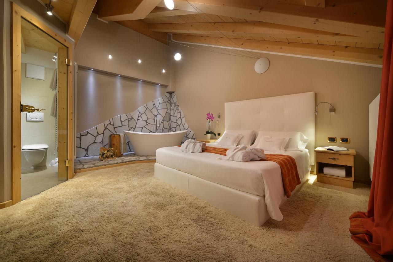 Hotel Cristallo Livigno Exterior foto